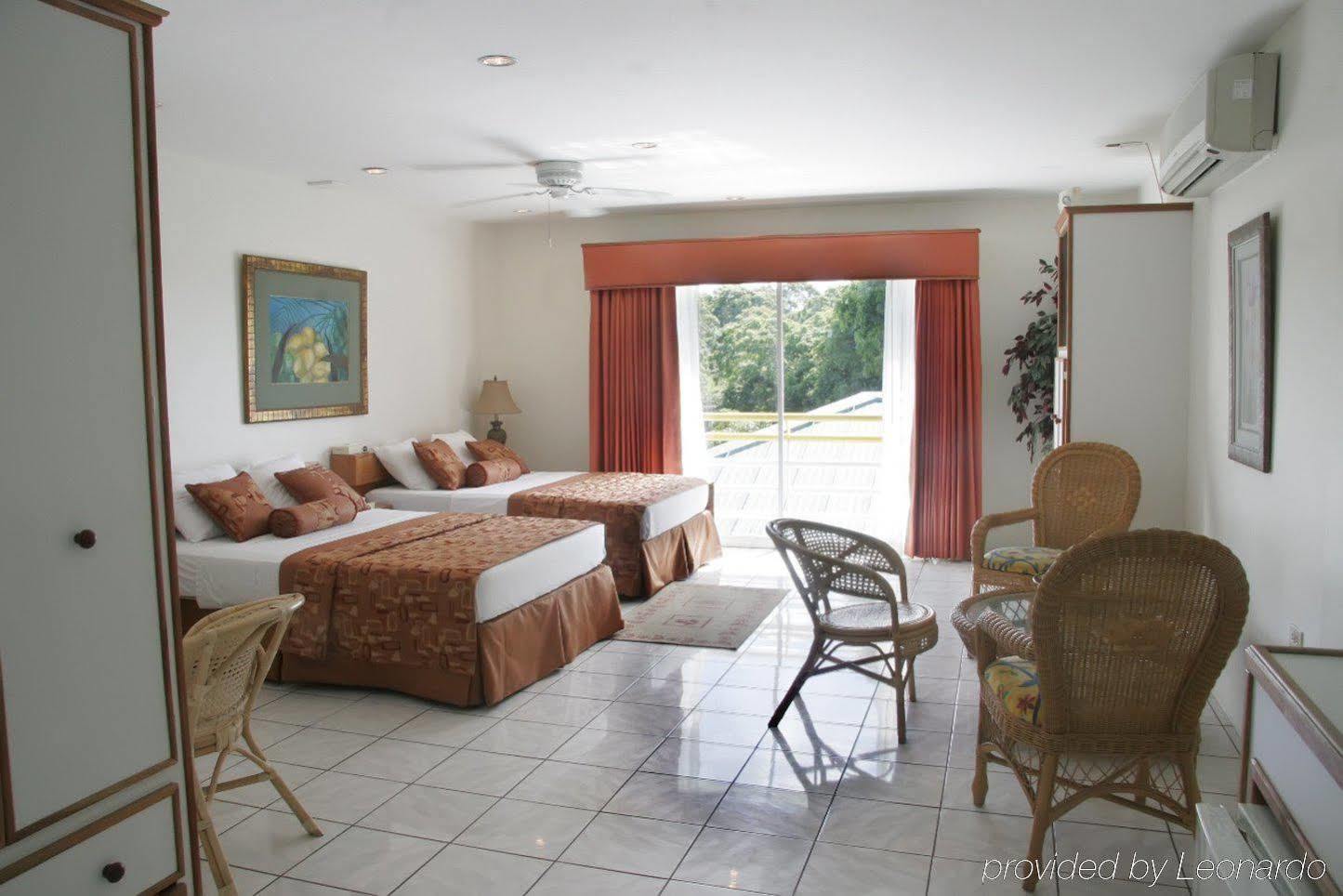 Tradewinds Hotel San Fernando Habitación foto